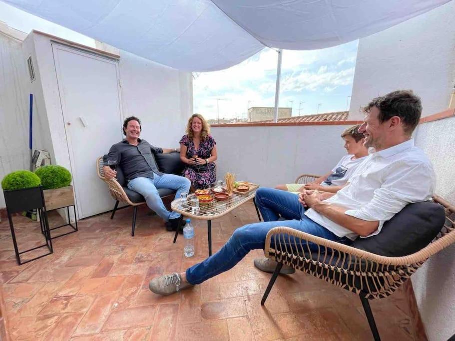 New! Renovated House With Terrace In Cambrils Villa Bagian luar foto
